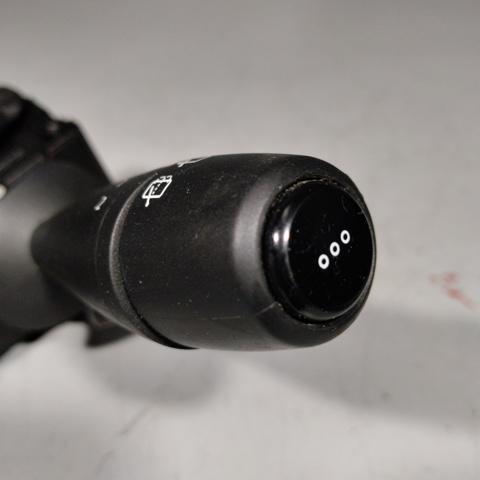 681722712R  en stock Granada