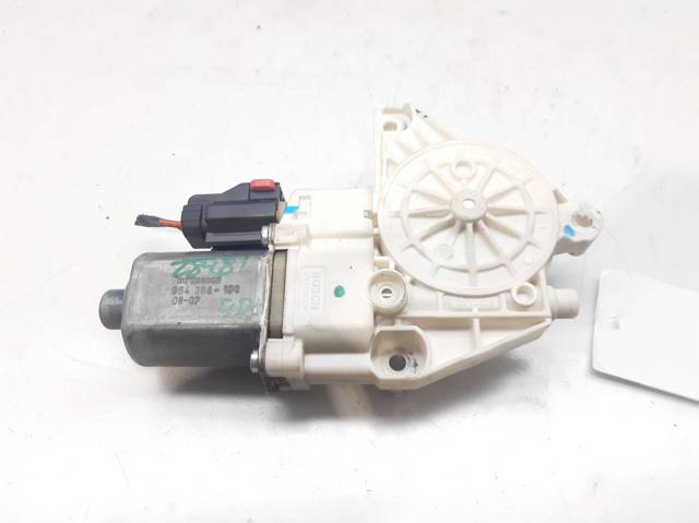 Motor eléctrico, elevalunas, puerta delantera derecha 68209824AB Chrysler