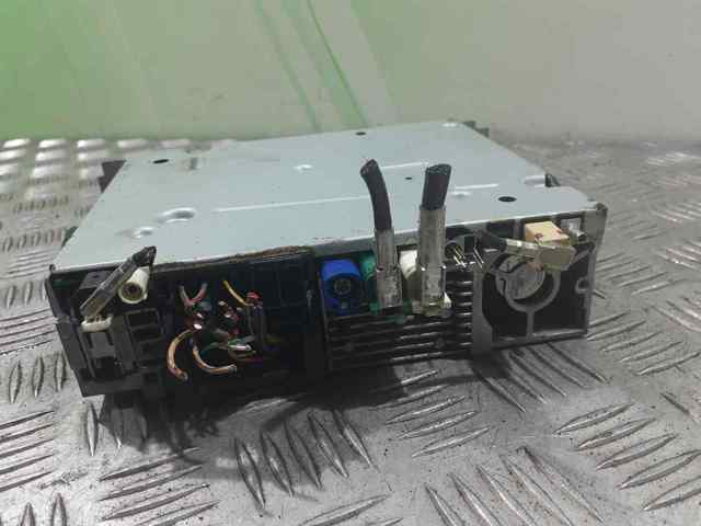 6822086 BMW