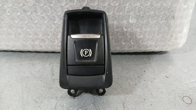 6822524 BMW