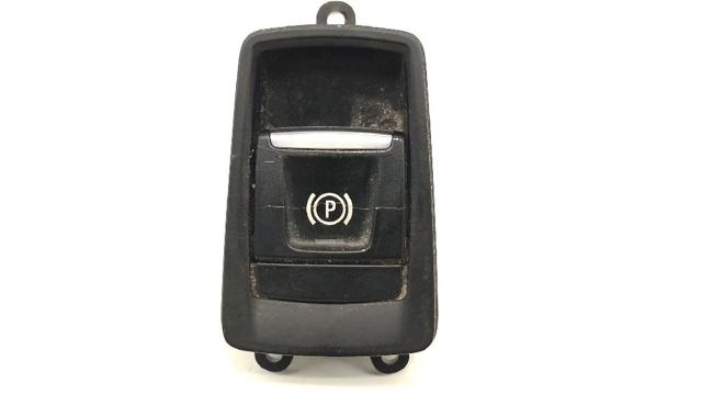 6822524 BMW