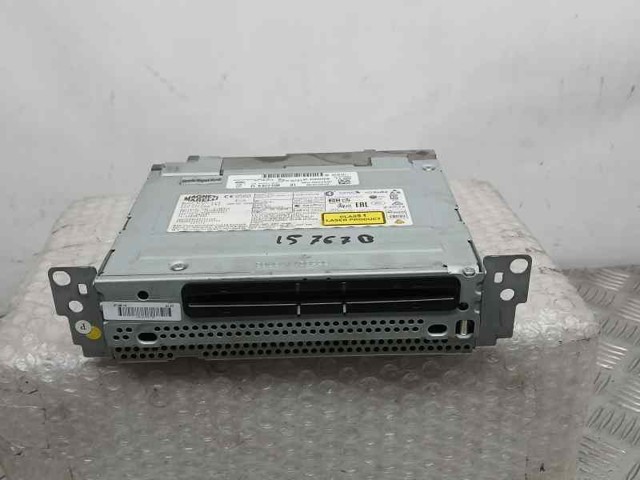 6822598 BMW