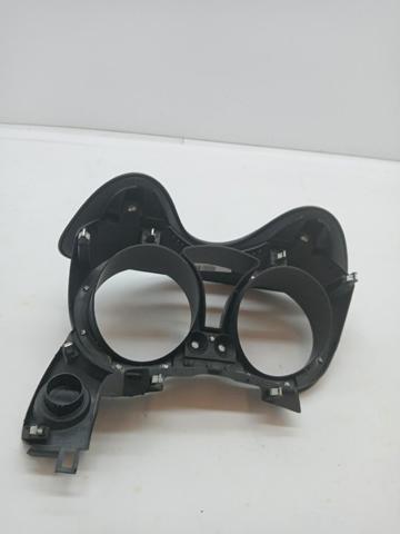682401KZ1A Moldura del tablero de instrumentos  disponible Utrera