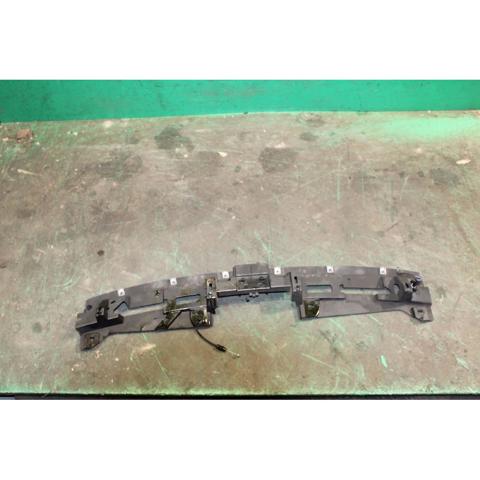 68243736AF Panel de soporte del radiador y montaje de faros  disponible Burgos