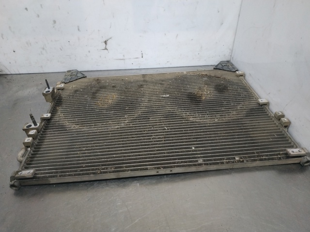 Condensador de aire acondicionado 6840008400 SSANG YONG