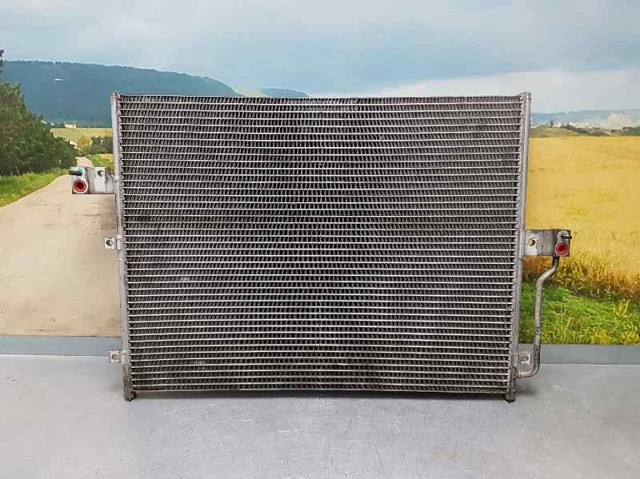 Condensador de aire acondicionado 6840034001 SSANG YONG