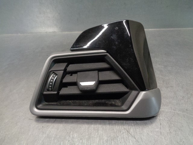 6848617 BMW