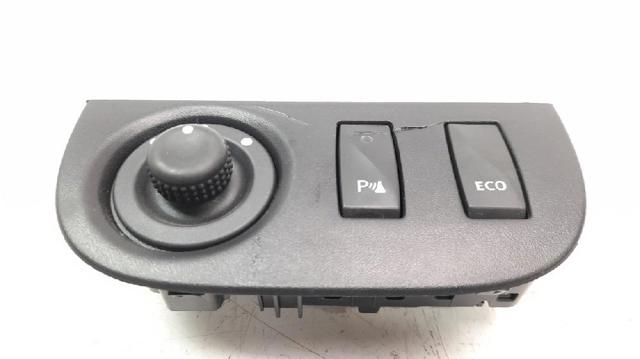 684937116R Renault (RVI)