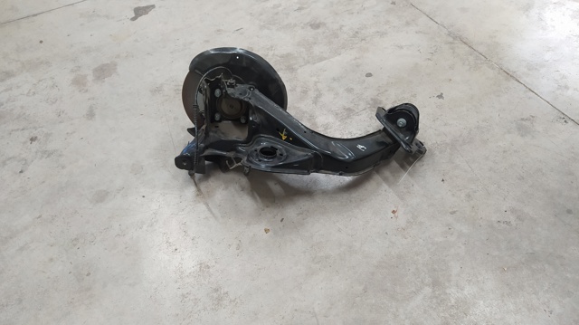 6851581 BMW