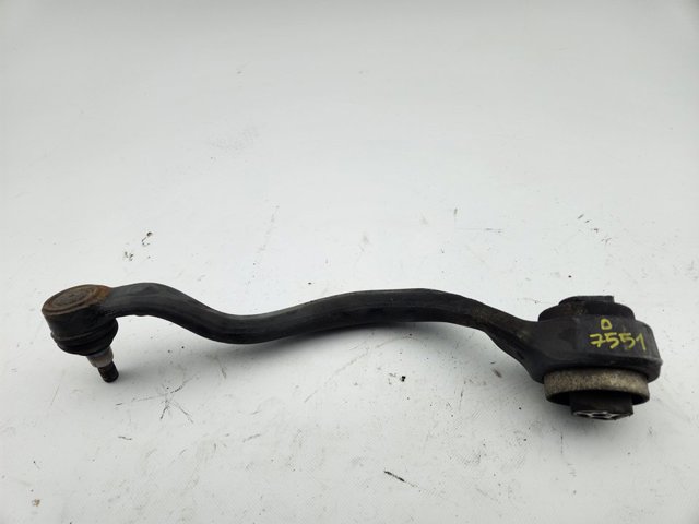 Brazo inferior derecho de la suspensión delantera 6851692 BMW