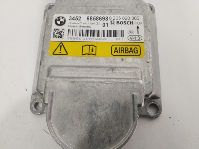 6858698 BMW