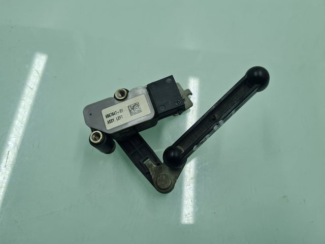 6867646 BMW