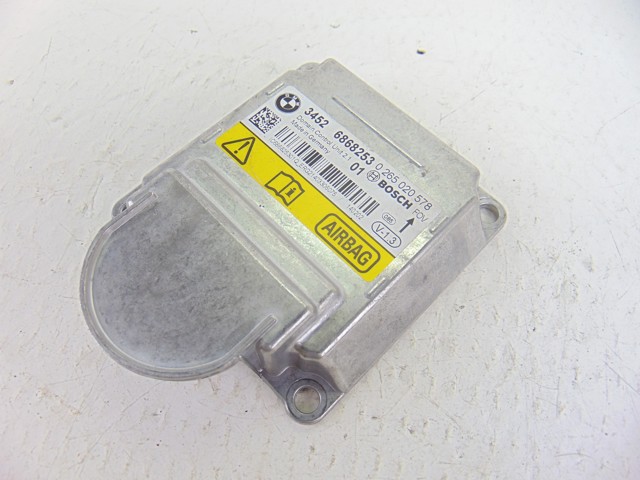 6868253 BMW
