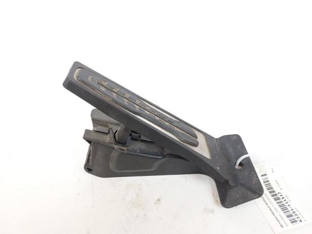 6871053 BMW