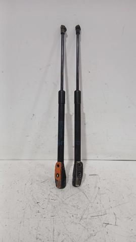 6895002091 Amortiguador maletero  en stock Sabadell