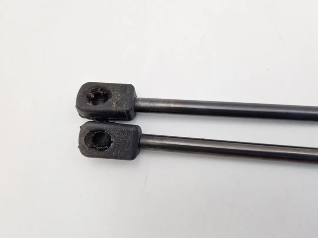 689600F011 TOYOTA Amortiguador de la tapa del maletero  comprar en Oviedo