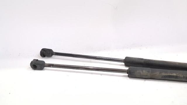 689600F012 TOYOTA Amortiguador de la tapa del maletero  comprar en Jaén