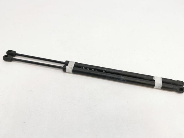 689600F012 Toyota