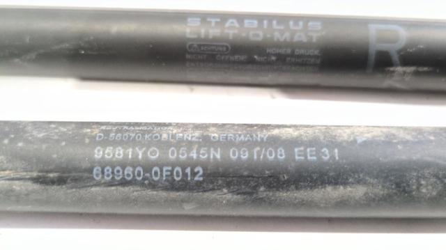 689600F012 Amortiguador maletero  en stock Sabadell