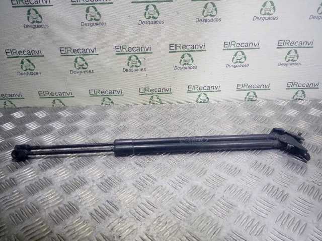 689600F012 Toyota