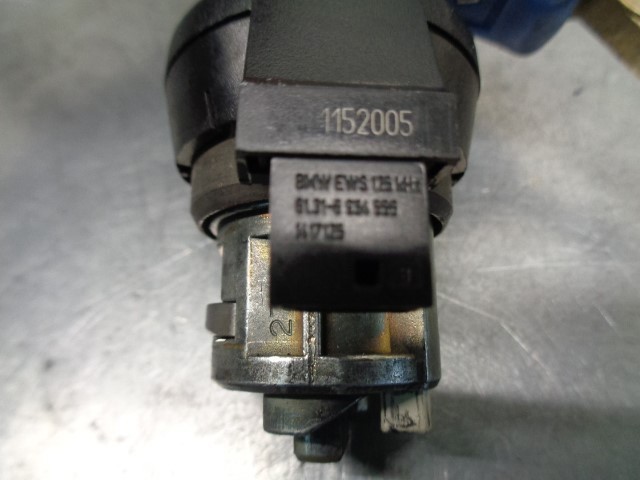 6901961 BMW