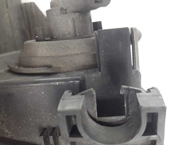 6901969 BMW Faro izquierdo  comprar en Lleida