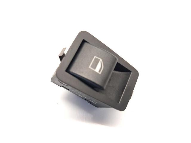 6902174 BMW