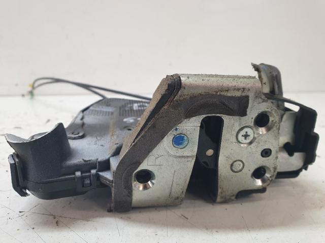 6903002220 TOYOTA Cerradura de puerta delantera derecha comprar Madrid