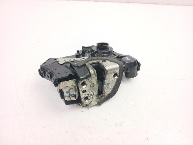 6903002220 TOYOTA Cerradura de puerta delantera derecha  disponible Alicante