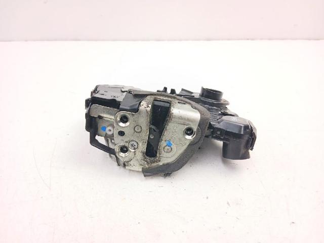 6903002220 TOYOTA Cerradura de puerta delantera derecha comprar Bilbao