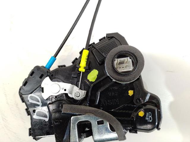 6903005130 TOYOTA Cerradura de puerta delantera derecha  en stock Gandía