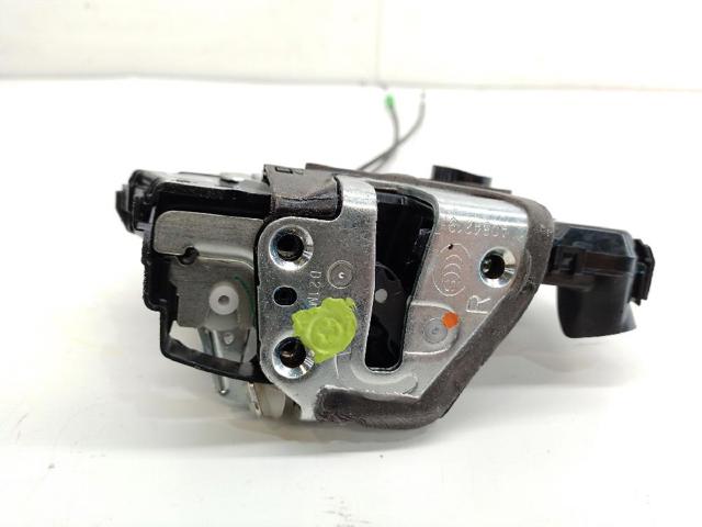 TOYOTA 6903005130 Cerradura de puerta delantera derecha comprar Pamplona