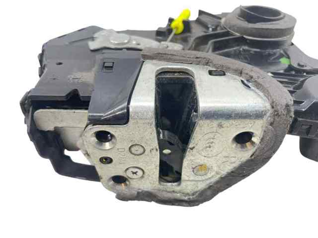 TOYOTA 6903005130 Cerradura de puerta delantera derecha  comprar en Murcia