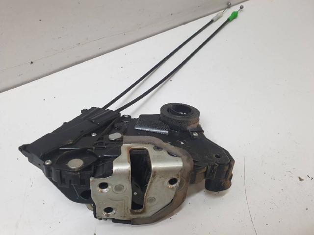 690300D140 Cerradura de puerta delantera derecha  disponible Burgos