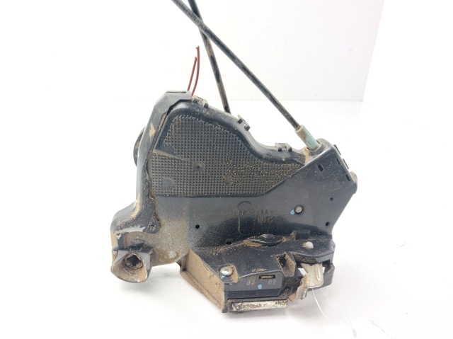 TOYOTA 690300K070 Cerradura de puerta delantera derecha  comprar en Ponferrada