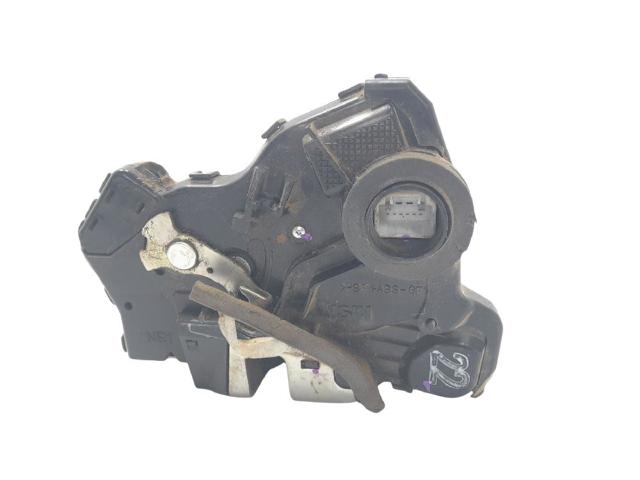 690300K070 Cerradura de puerta delantera derecha  disponible Málaga