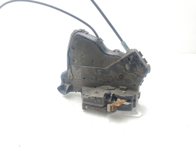 TOYOTA 690300K070 Cerradura de puerta delantera derecha  en stock Terrassa
