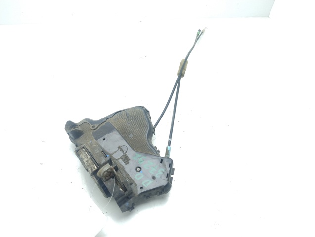 TOYOTA 690300K070 Cerradura de puerta delantera derecha  en stock Salamanca