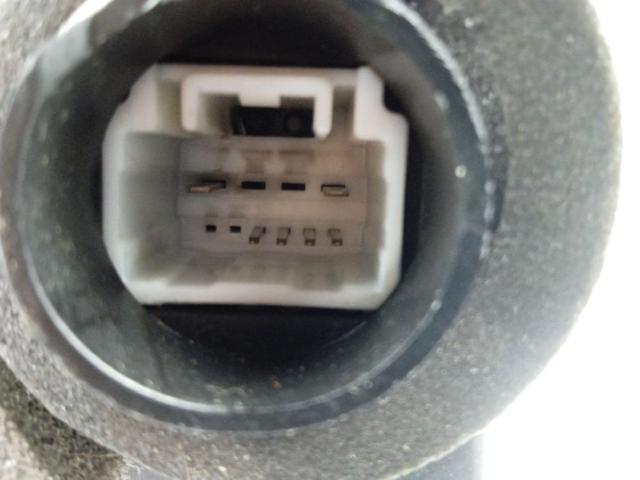 TOYOTA 6903033271 Cerradura de puerta delantera derecha  comprar en Albacete
