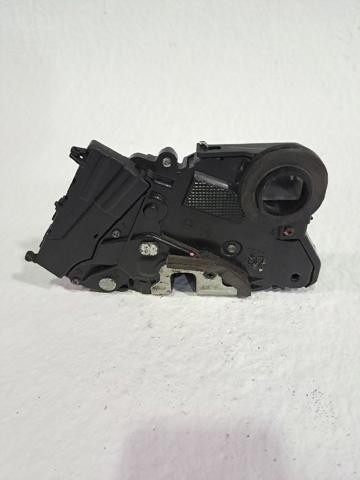 6903047081 TOYOTA Cerradura de puerta delantera derecha comprar Alcalá