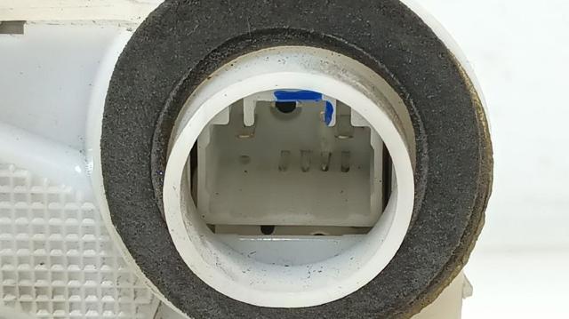 6903047081 Cerradura de puerta delantera derecha comprar Sevilla
