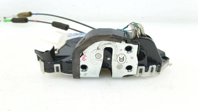 TOYOTA 6903047081 Cerradura de puerta delantera derecha  disponible Valladolid