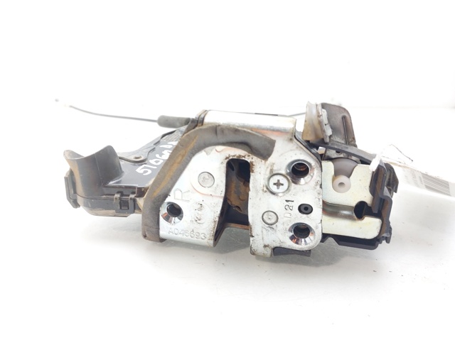 6903060240 TOYOTA Cerradura de puerta delantera derecha  disponible Ourense