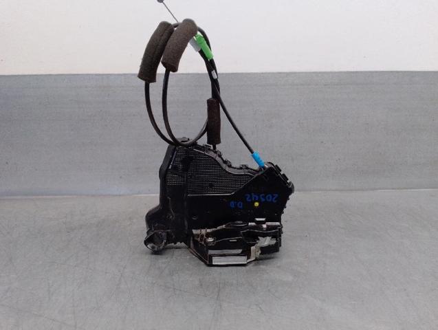 TOYOTA 6903060240 Cerradura de puerta delantera derecha  en stock Terrassa
