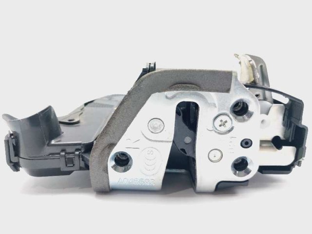 6903060240 Cerradura de puerta delantera derecha  comprar en Reus