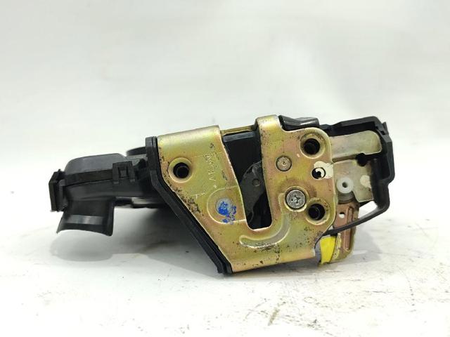 Cerradura de puerta delantera izquierda Toyota Corolla R10