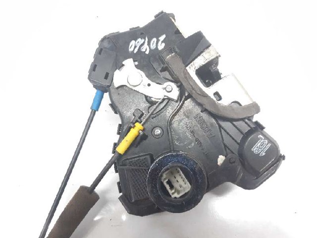 TOYOTA 6904002152 Cerradura  en stock Terrassa