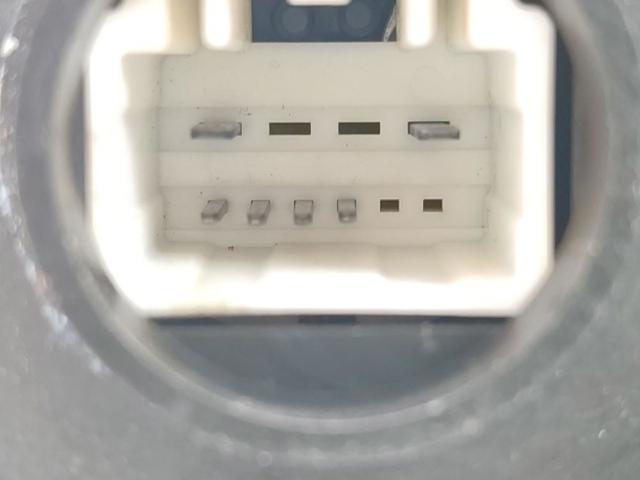 Cerradura de puerta delantera izquierda Toyota Corolla R10