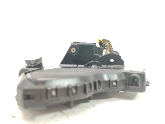 Cerradura de puerta delantera izquierda Toyota Corolla R10