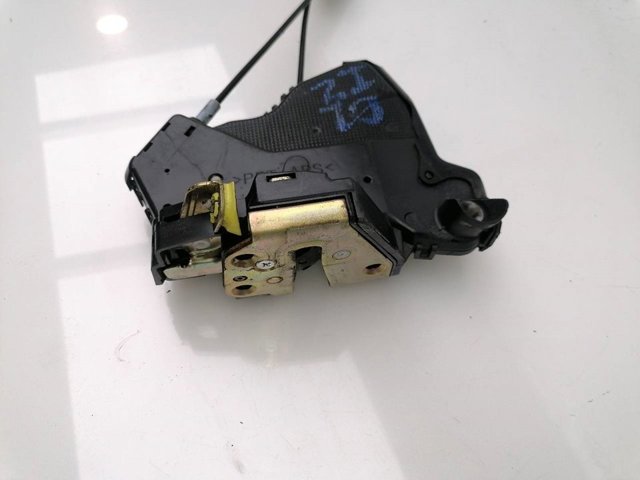 Cerradura de puerta delantera izquierda Toyota Corolla R10